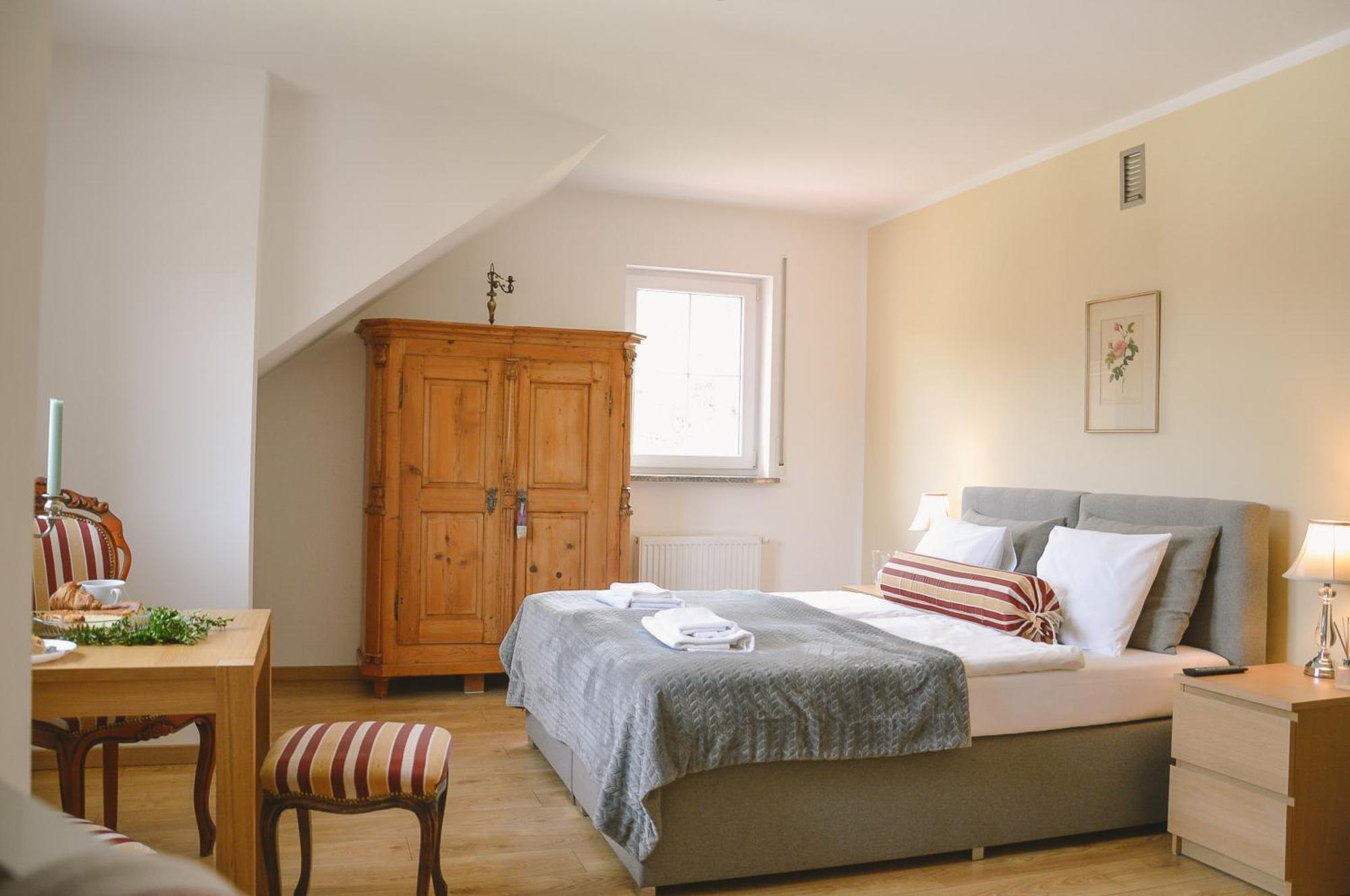 Apartamenty Agroturystyczne Papiernia Niedźwiedź Buitenkant foto