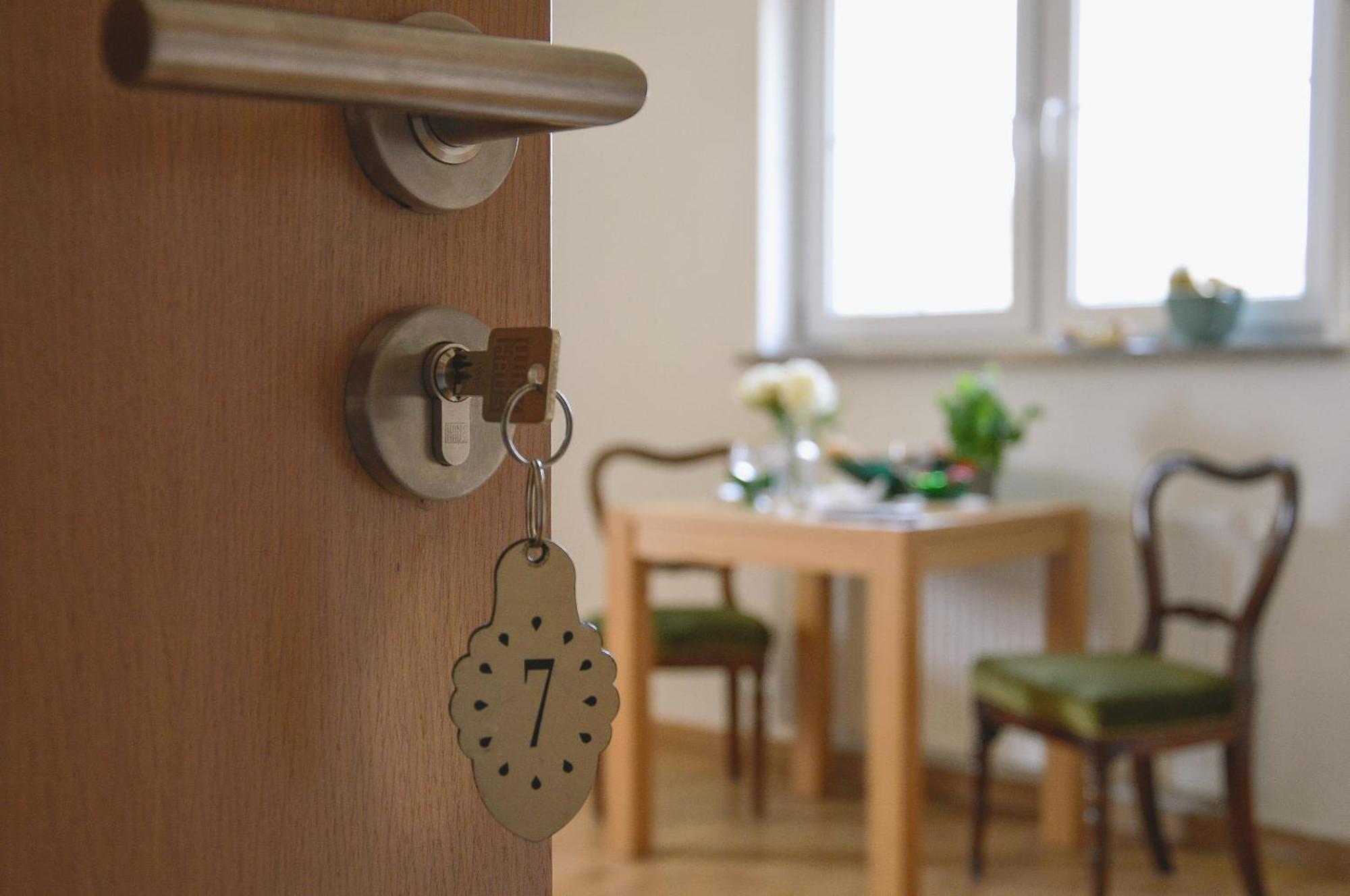 Apartamenty Agroturystyczne Papiernia Niedźwiedź Buitenkant foto