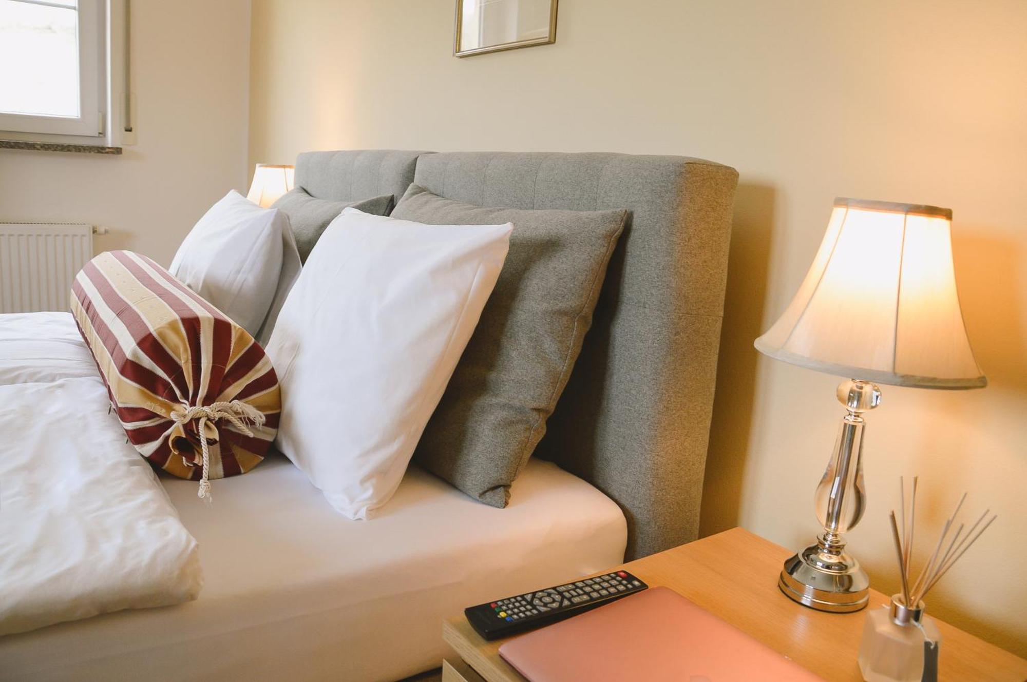 Apartamenty Agroturystyczne Papiernia Niedźwiedź Buitenkant foto
