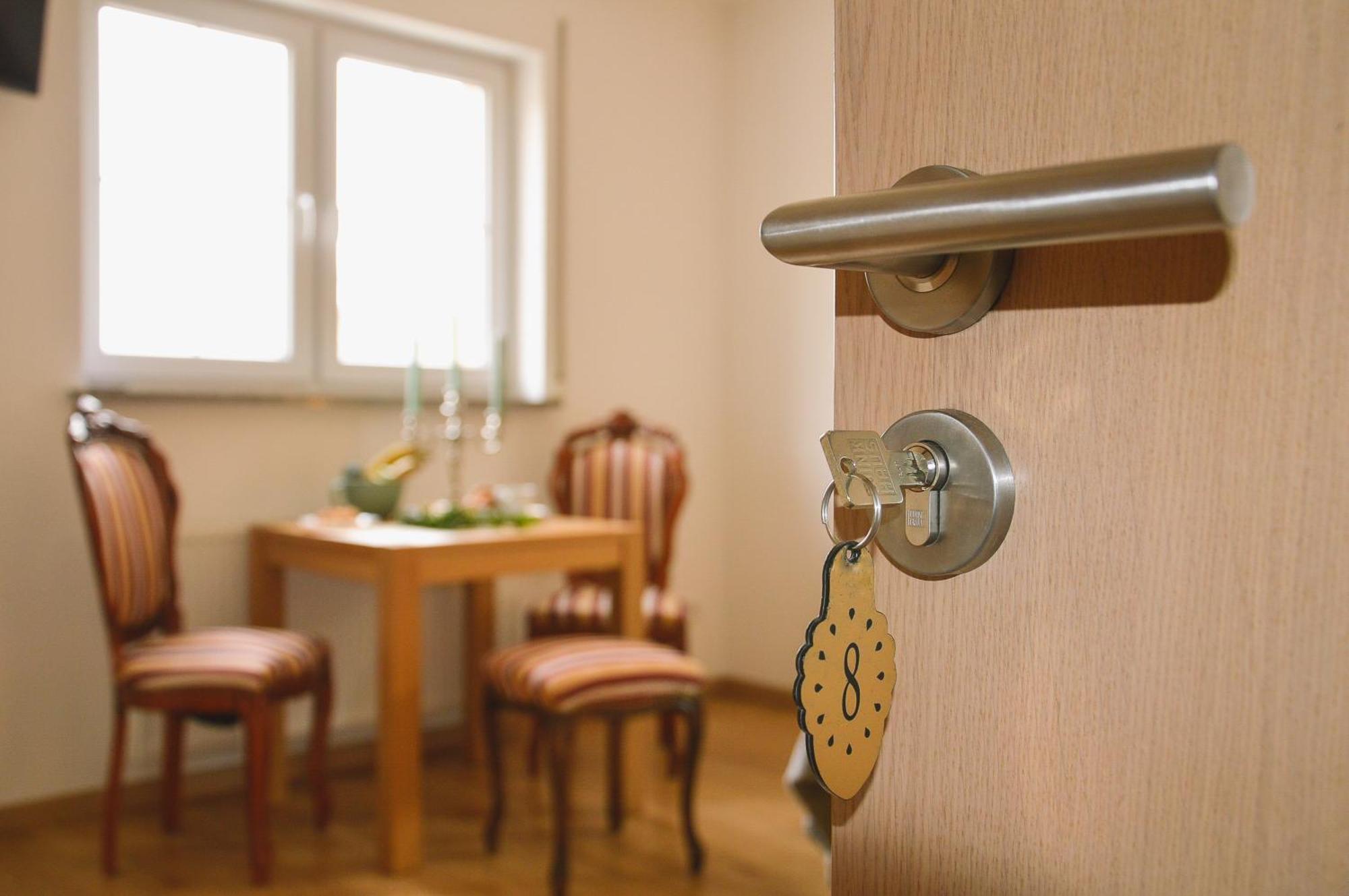 Apartamenty Agroturystyczne Papiernia Niedźwiedź Buitenkant foto